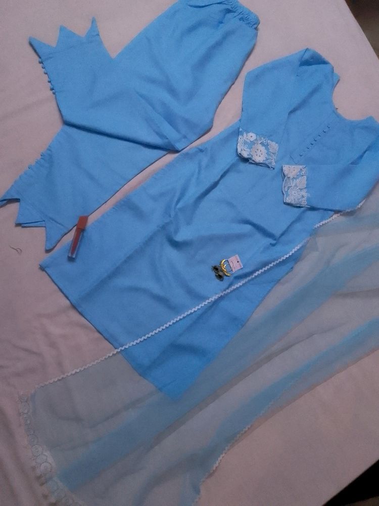 Sky Blue Heaven Suit Set Total New