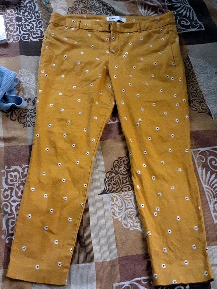 Mustard Color Old Navy Trousers