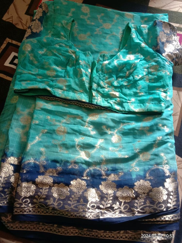 Saree With Blouse