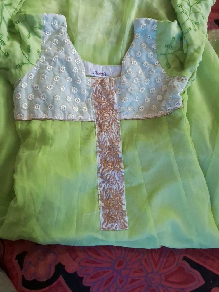 Today Offer Pure Georgette New Never Used Anarkali