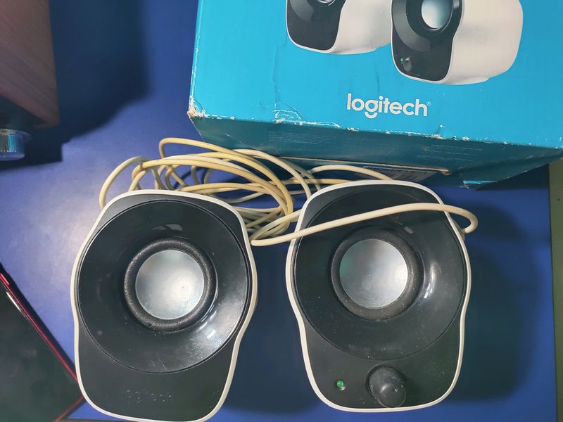 Logitech Desktop Speakers