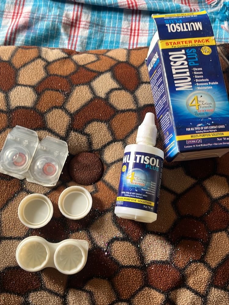 Contact Lens With Protective Liquid And Box