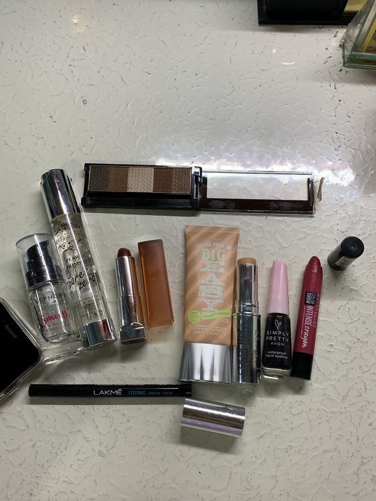 Branded Primer,Foundation,Eyeshadow,Lipstick,Mix