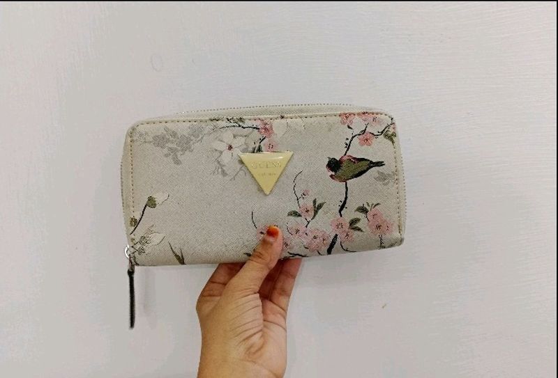 GUESS Authentic Wallet