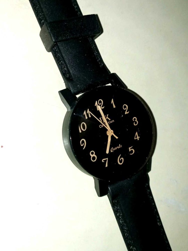 Black Wrist Watch Hand Accessory