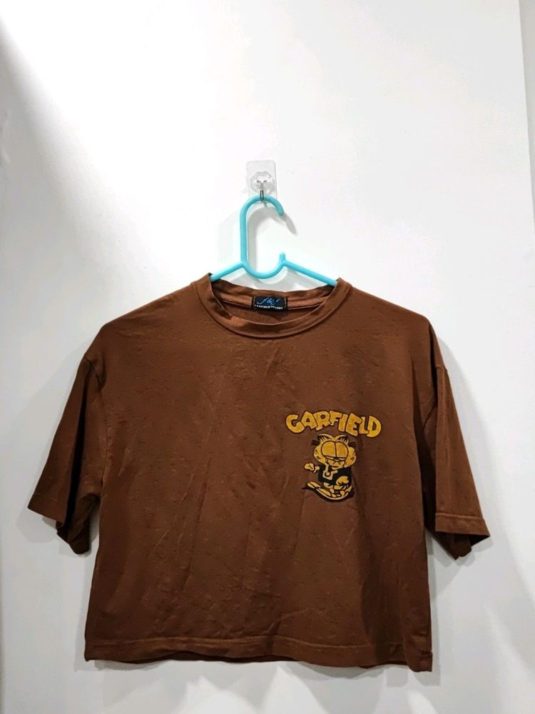 Garfield Brown Crop Tee