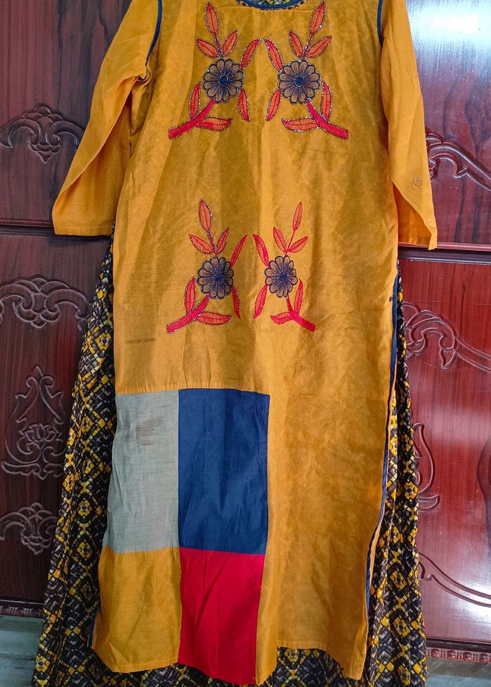 Festive Kurthi, Worn Once