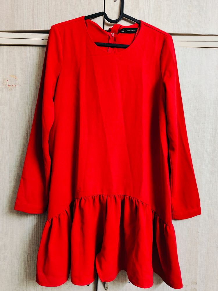 Zara Beautiful Red Dress (S/34)