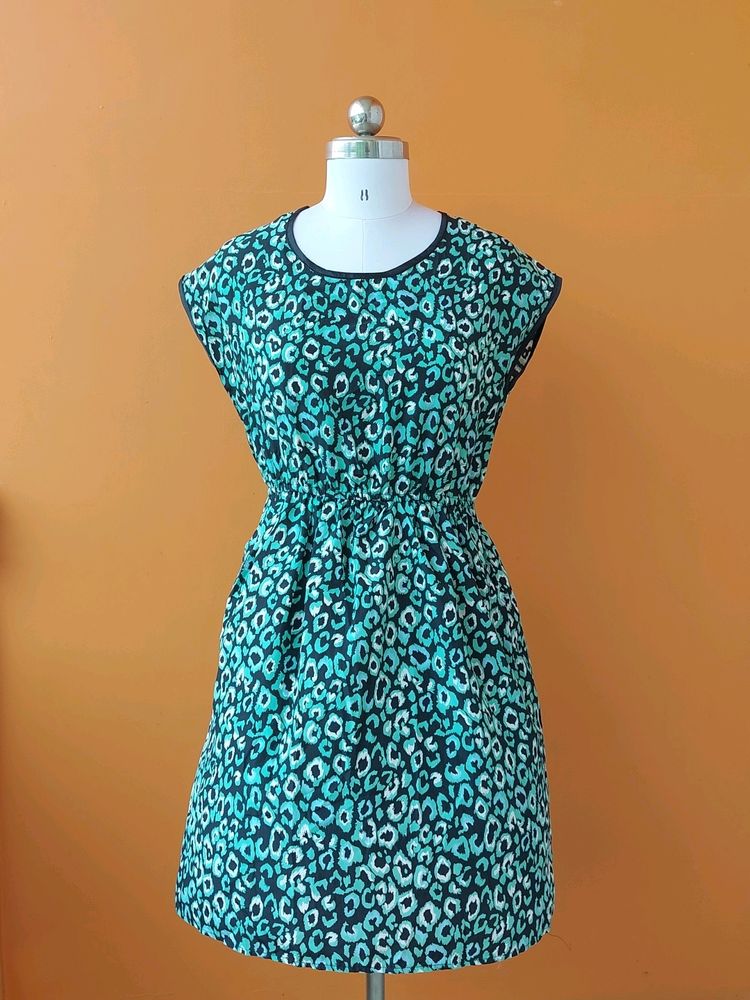 ANIMAL PRINTED DRESS WITH POCKETS