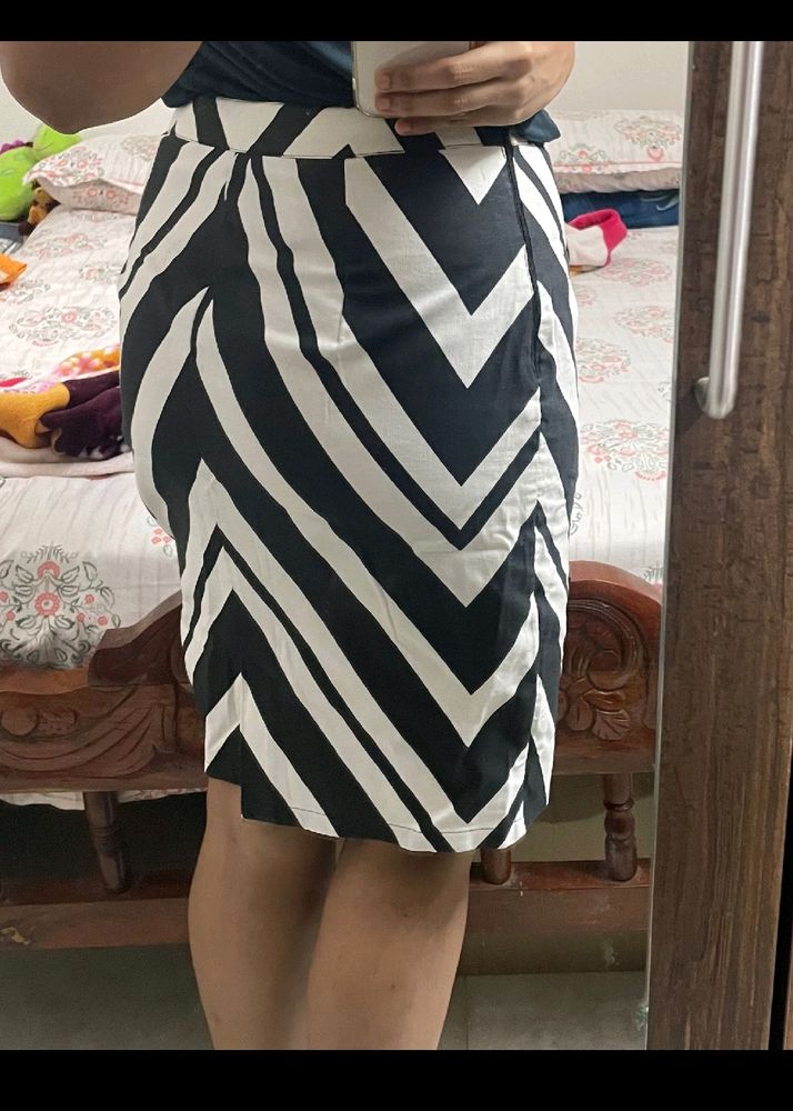 Striped High Quality Skirt