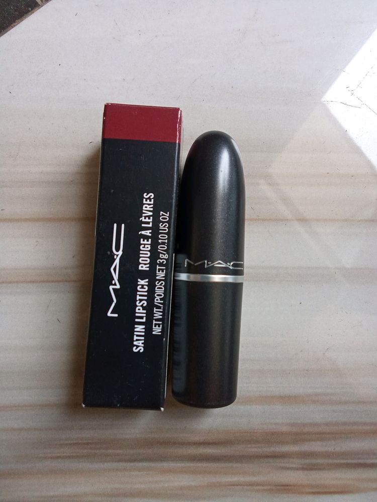 Mac Satin Lipstick