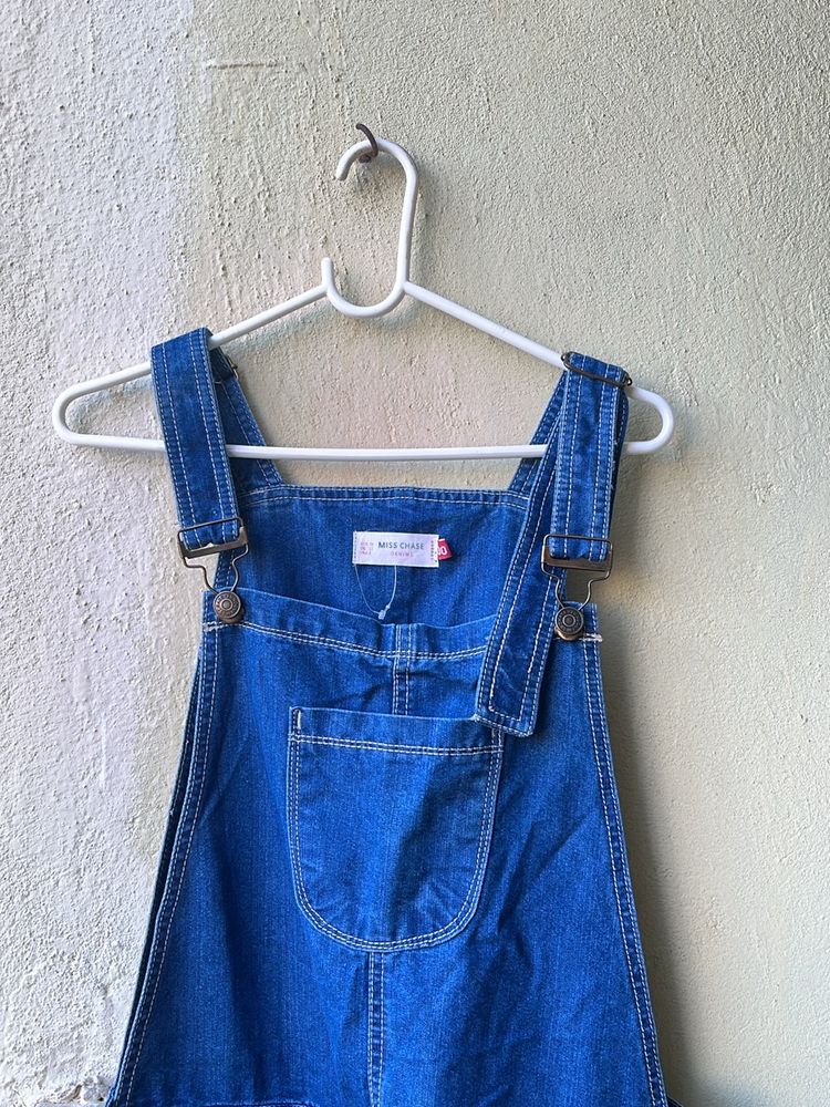 BRAND NEW DENIM DUNGAREE 💙