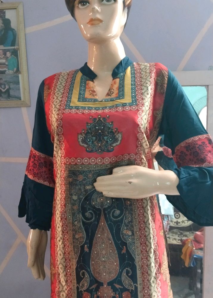 Beautiful Frok Kurti Double Layer With Dupatta