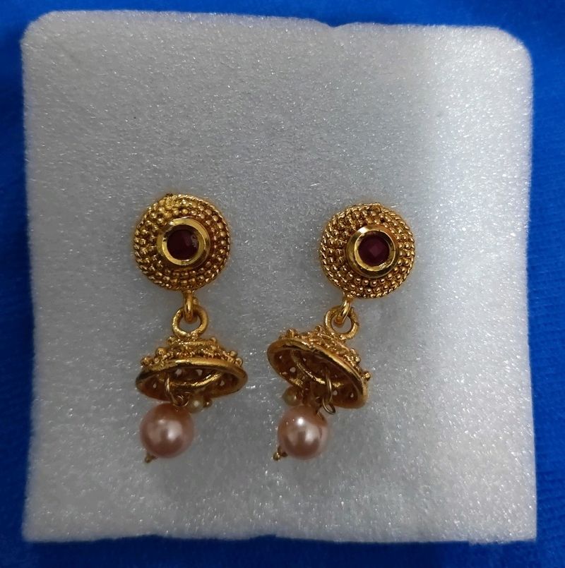 New Gold Plated Earing