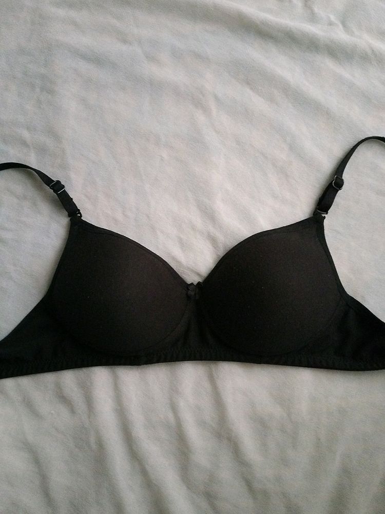 New Black Padded Bra