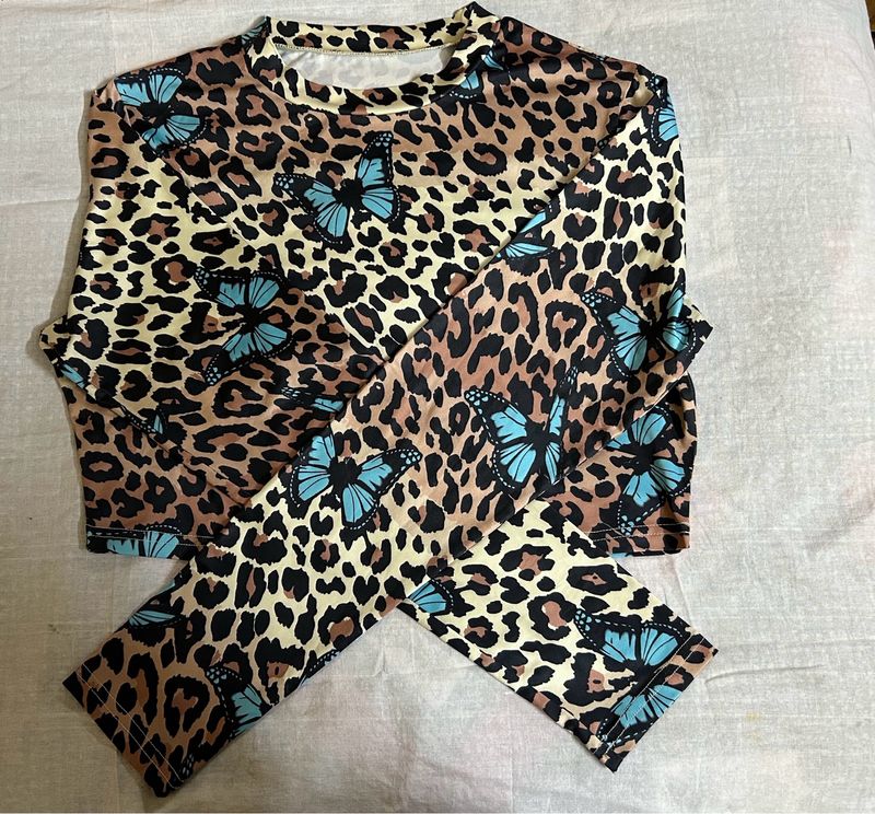 URBANIC BUTTERFLY BLUE TOP