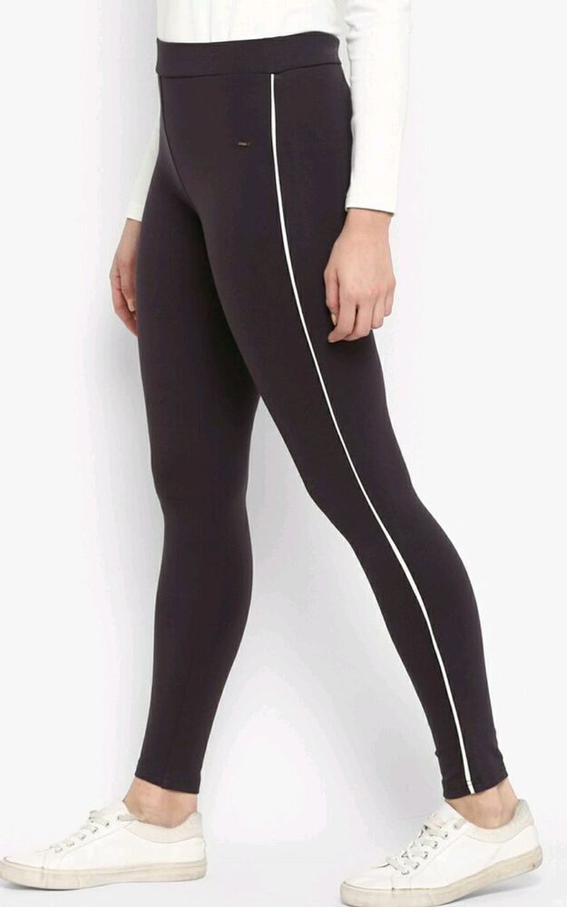 PRICE REDUCED!!!!!!GREY TREGGINGS