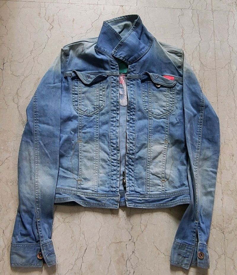 🎀 Beautyful Denim Jacket From Womens.🎀🌹