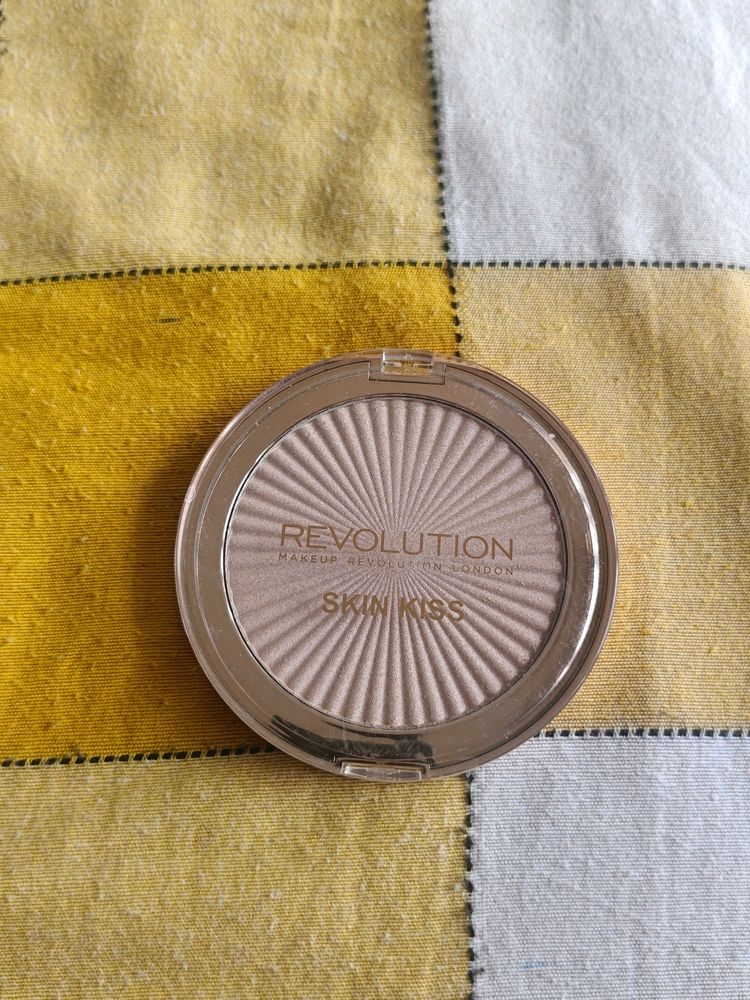 Makeup Revolution London Highlighter