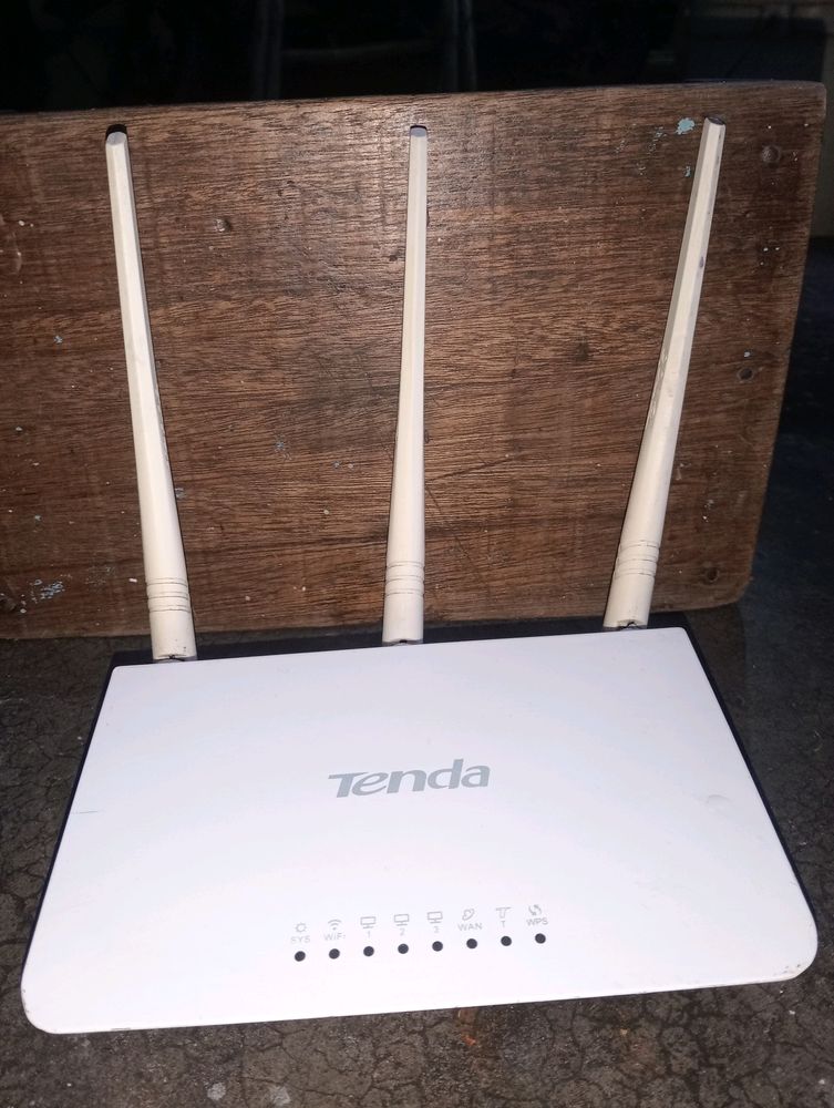 Tenda Wi-Fi Router N300