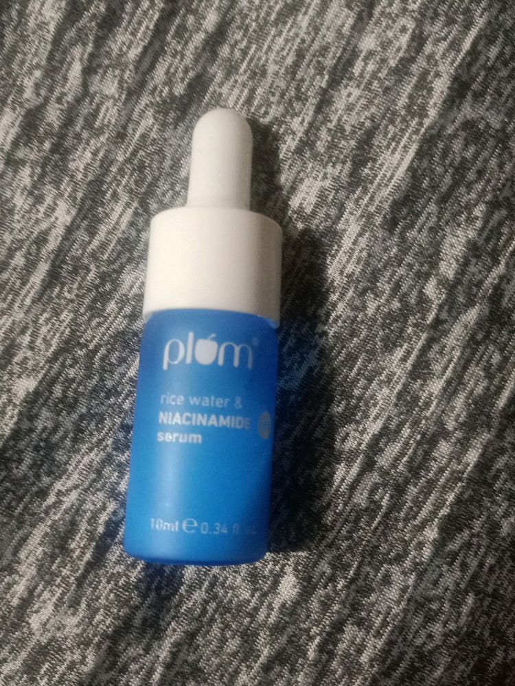 Plum Rice Water And Niacinamide Serum 10%