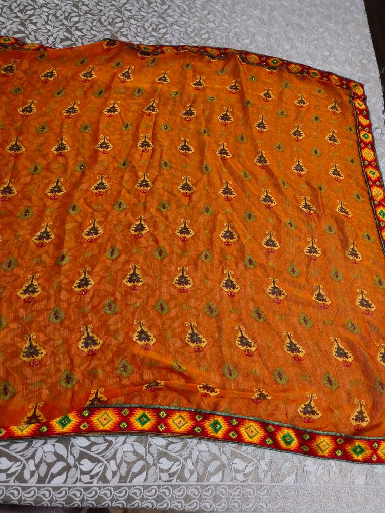 Women's Chiffon Saree