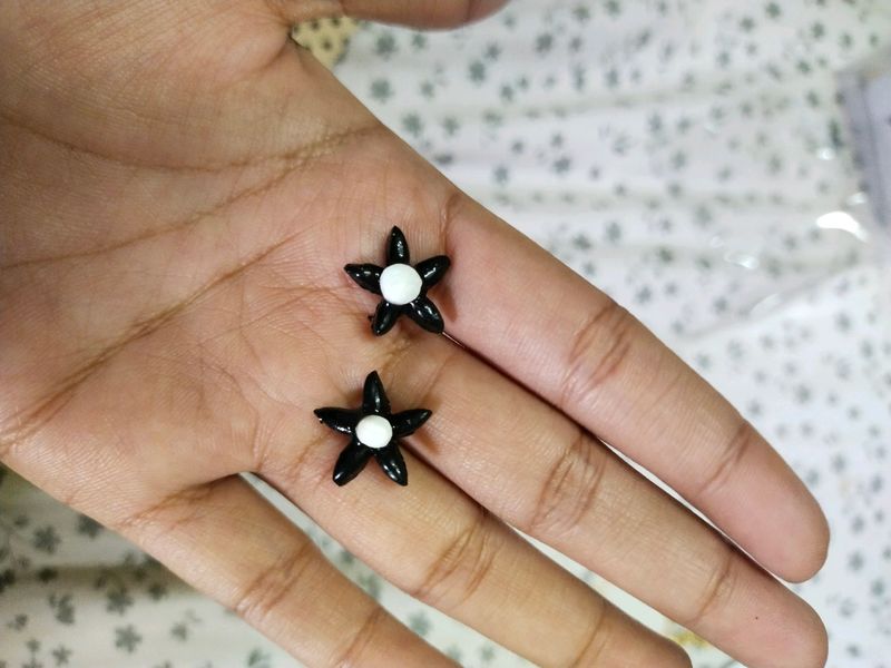 Black Flower Set