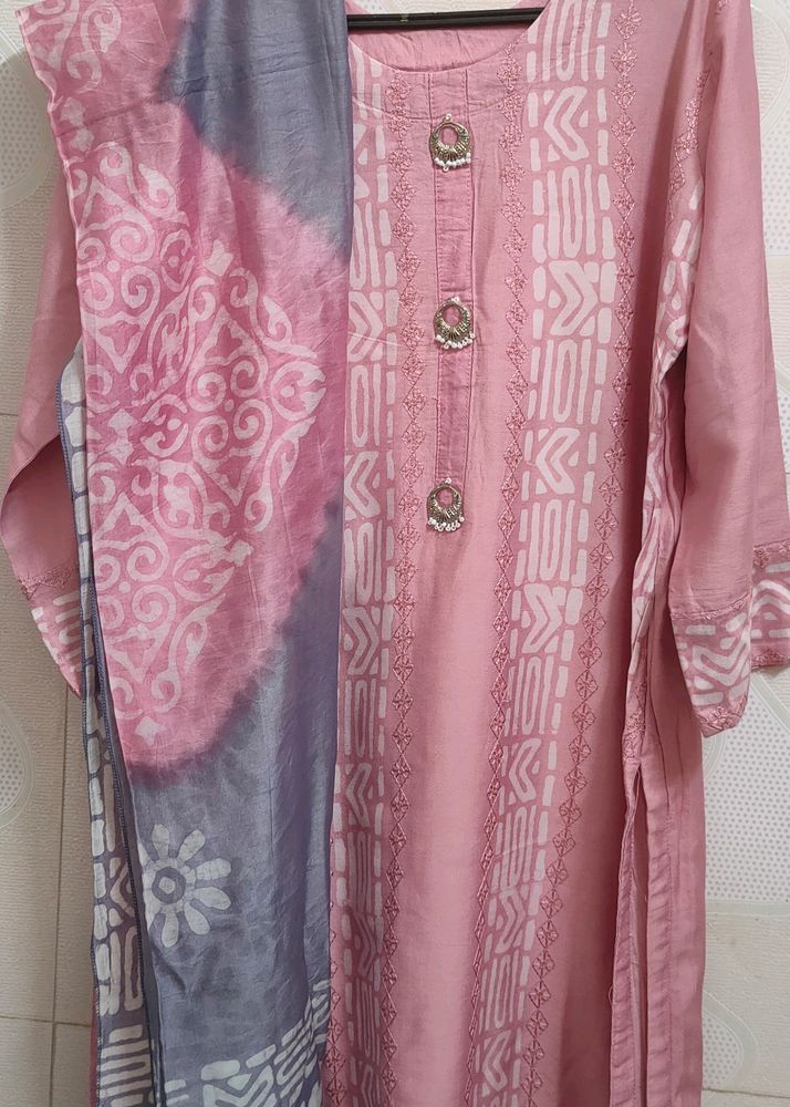 Silk Kurta Set With Dupatta For Women