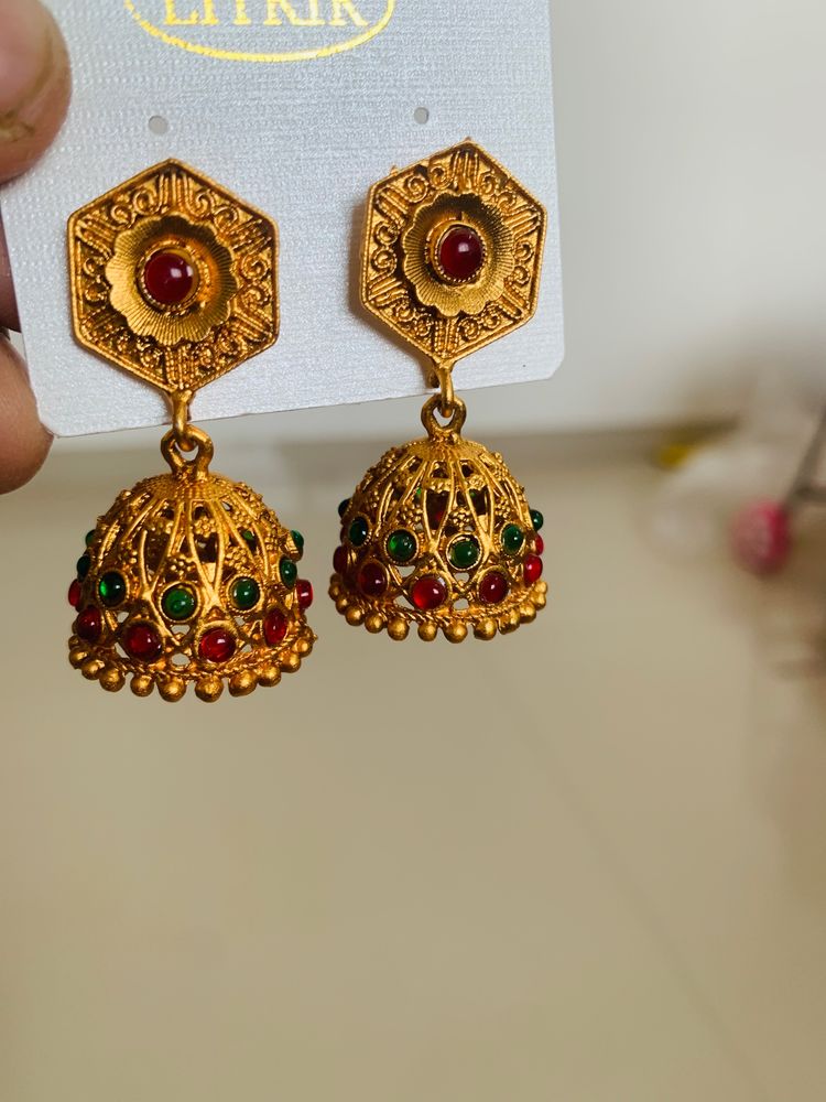 Mat Finishing Earring