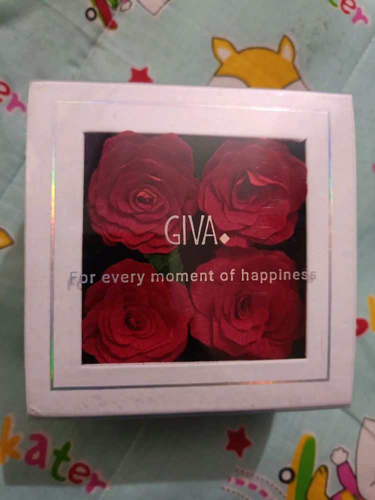 "GIVA" Gift Box... New