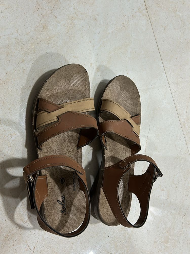 Nice Brown All Season Sandals