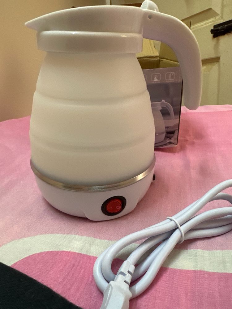 Foldable Electric Travel Kettle - Never Used