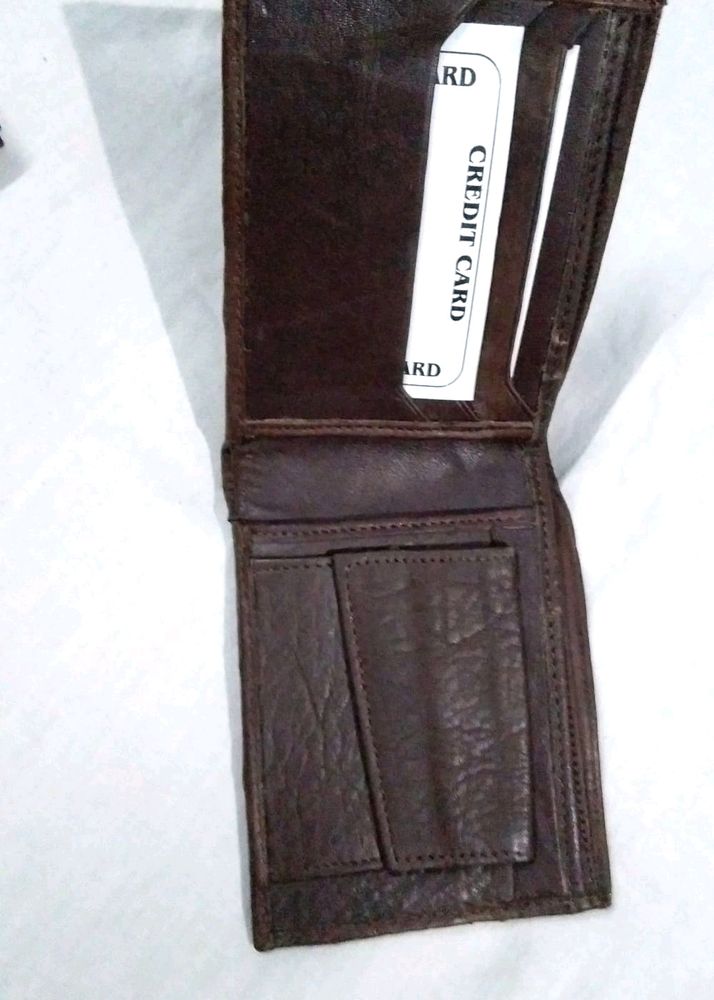 Classy Men Wallet In Brown Colour