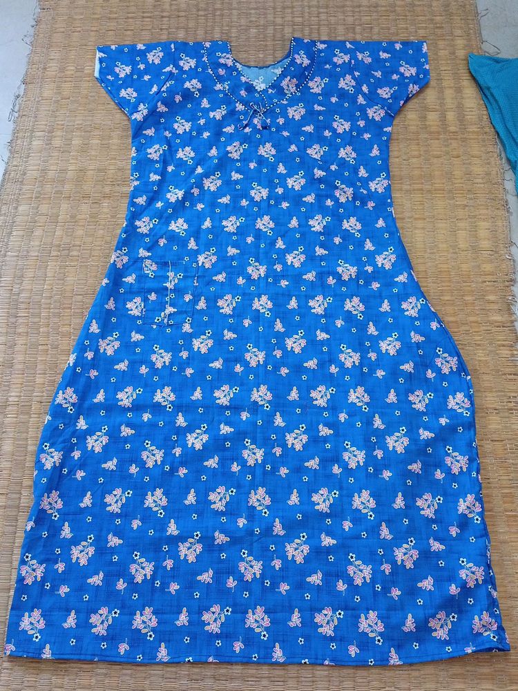 🥰Elegant Stunning😍 Blue Colour XXL Nighty