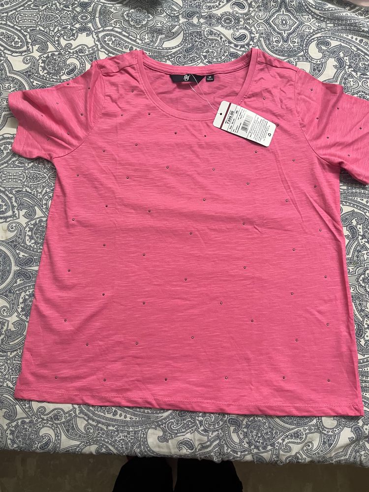 Pink T-shirt