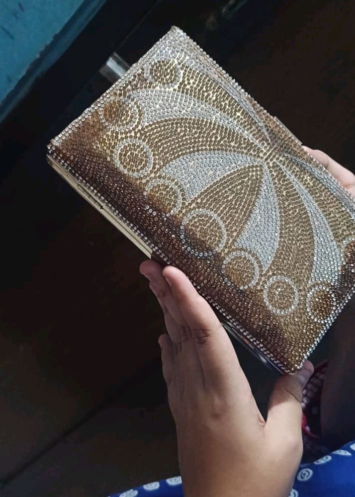 Golden Preety Rhinestone Clutch