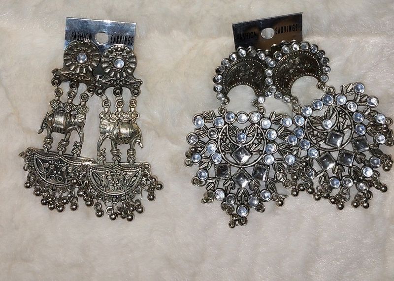 Set Of Two Earrings