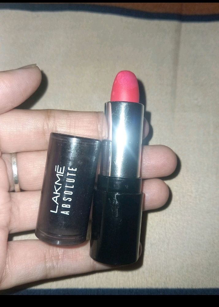 Lakme Absolute 403 Coral Pink