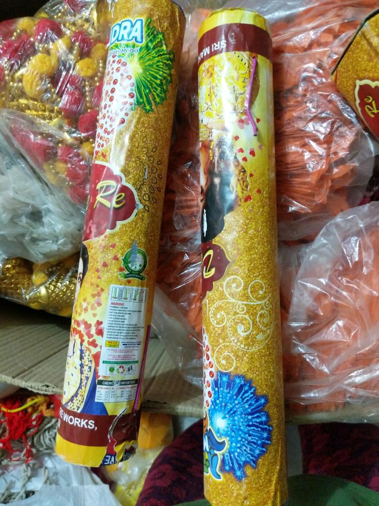 Diwali Special Set of 2 Party Poppers