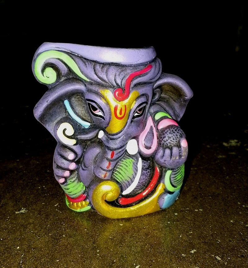 Handmade Terakota Beautiful Ganesh Penstrand