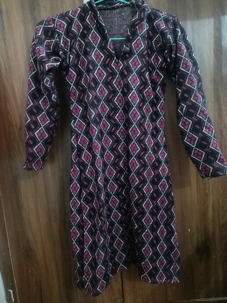 Women Stylish Woolen Kurti New