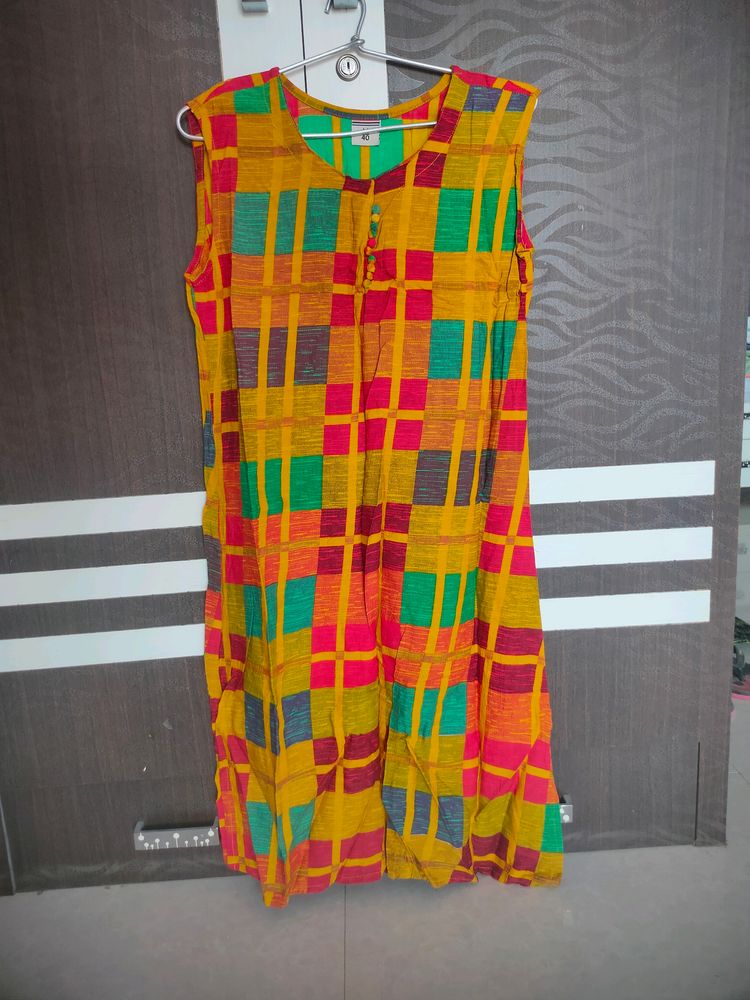 Multicolour Sleeveless Kurti