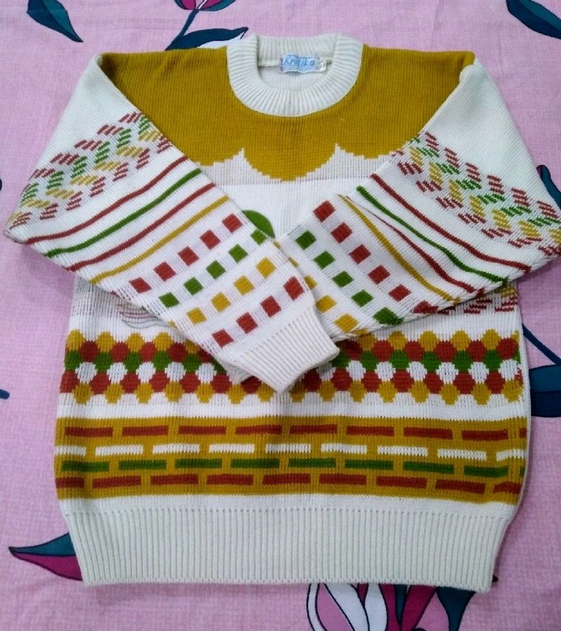 Cream Colour Full Sleeves Sweater For Boys