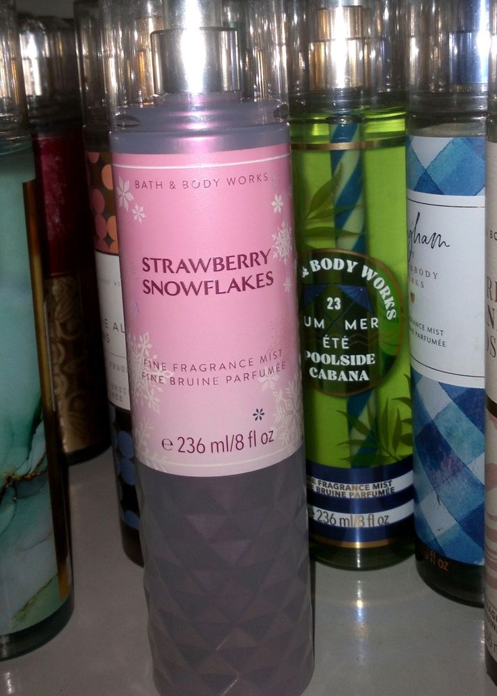 Bathandbodyworks Strawberry Snowflakes