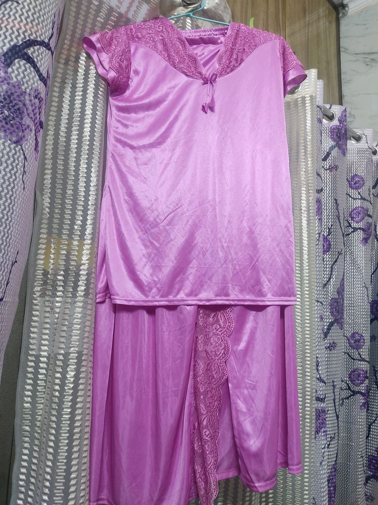 Magenta Lungi Night Suit For Women