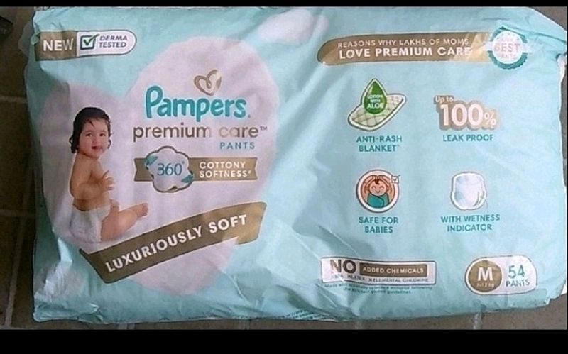 M54 Pamper Premium Diaper