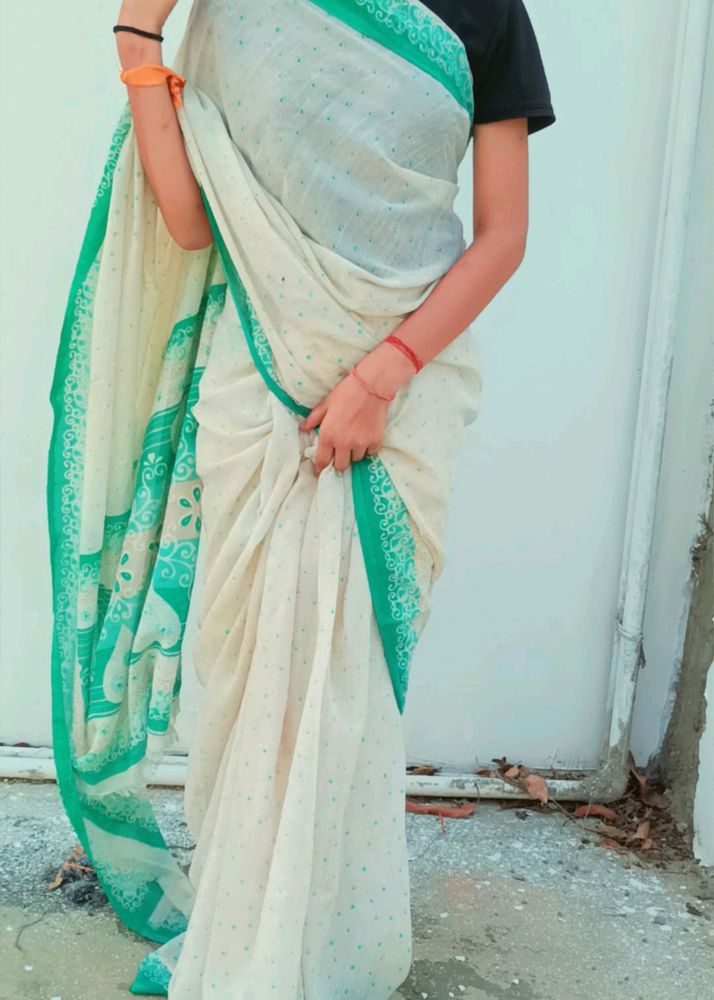 Light Weight White Saree