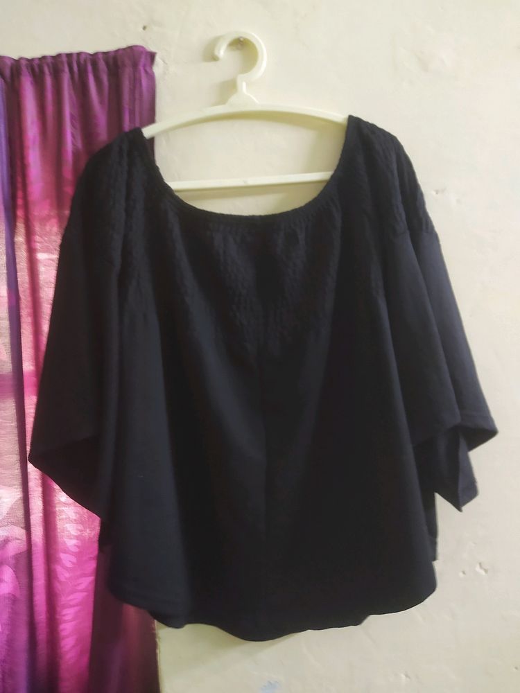 Black Cape Top