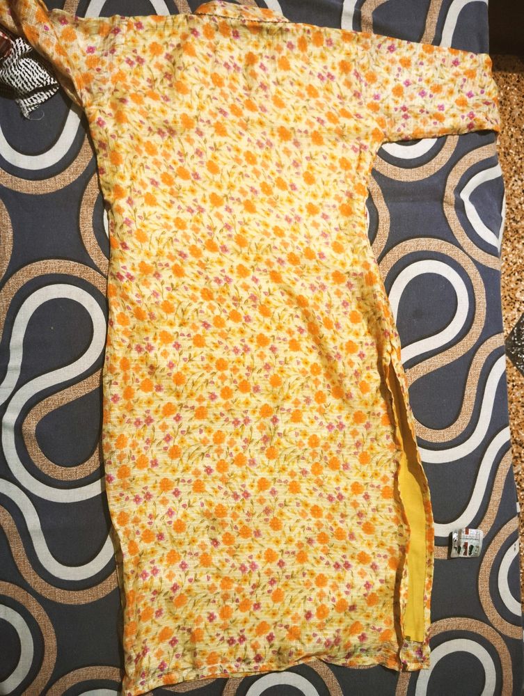 Beautiful Yellow Kurti For Daily Used