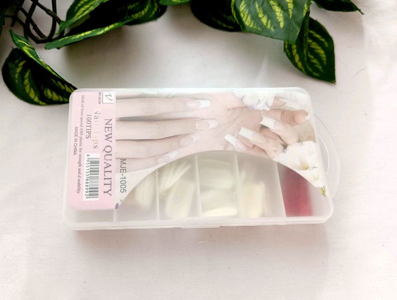 White Artificial Nail Tips (Women)